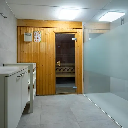 Holiday home Chalet Du Fayai - Wellness En Ardennes *